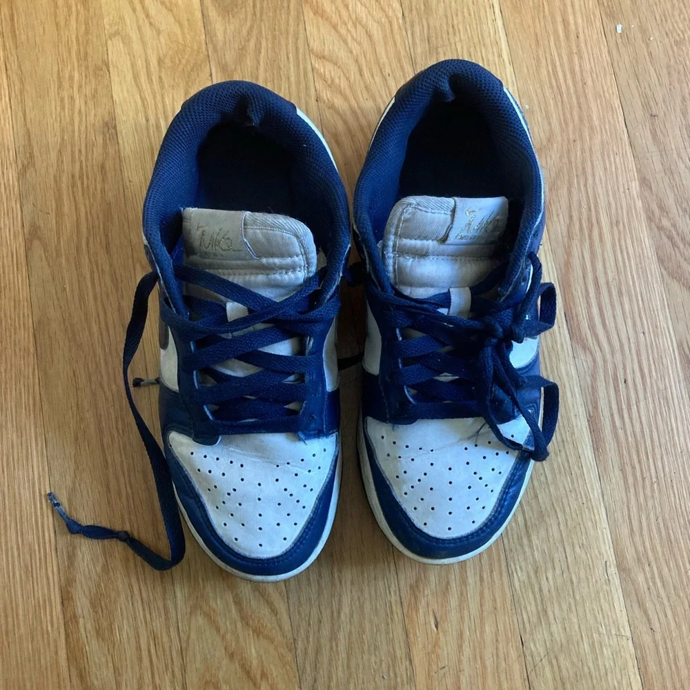 Girls Nike Jordan’s Blue and White Sneakers size 5.5